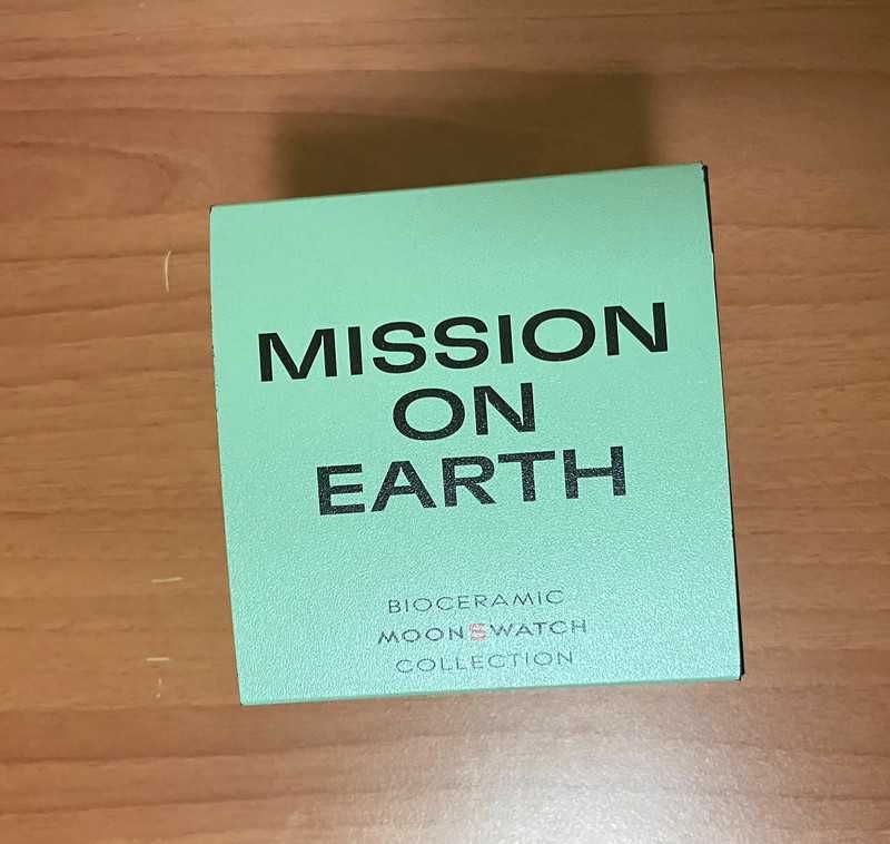 Omega x Swatch Mission To Earth SO33G100 - Biokeramiczny design