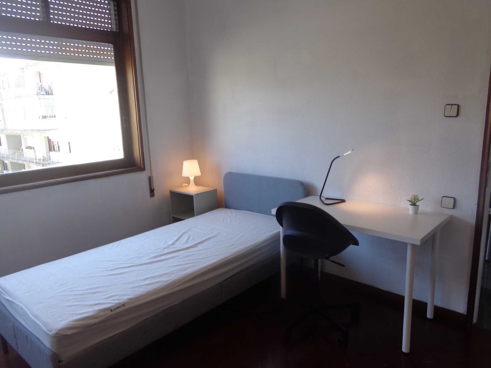 Quarto para estudantes - Porto