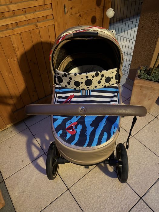 Wózek Cybex Priam 4.0 Karolina Kurkova rose gold