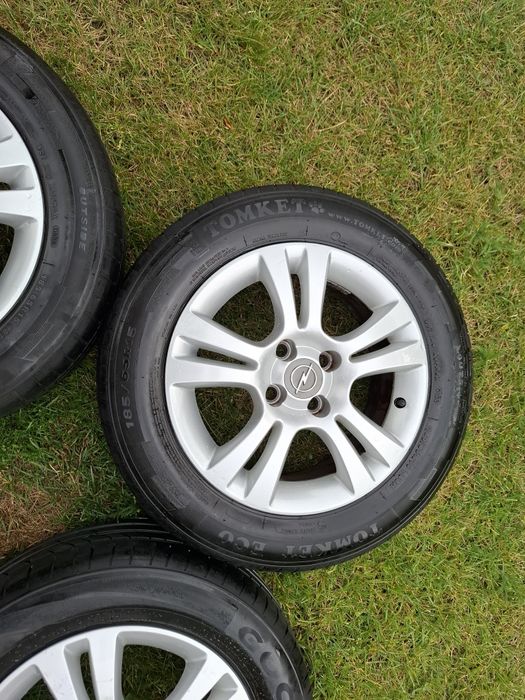 koła alufelgi 15 185/65/R15 OPEL CORSA D E 4x100 9