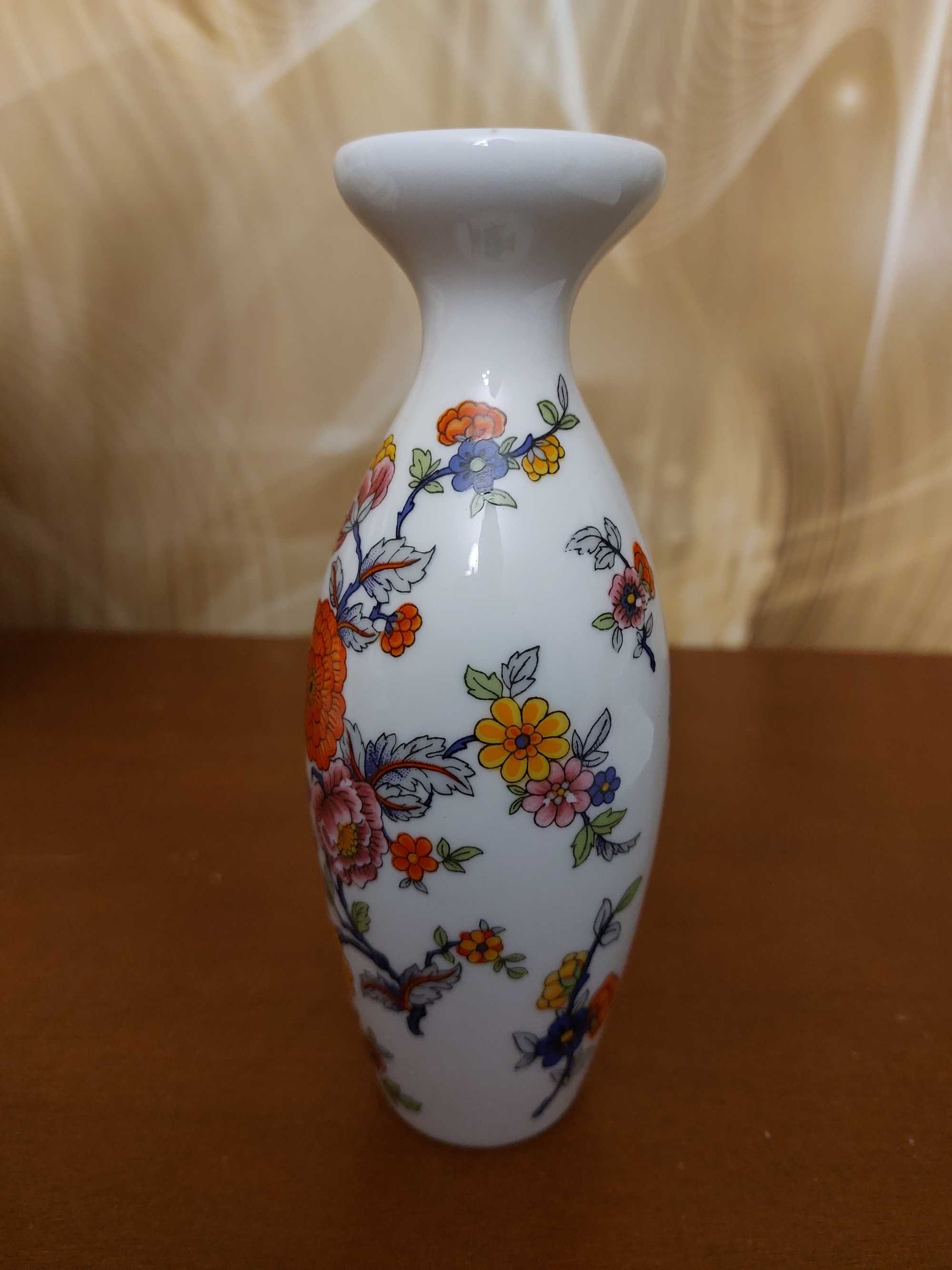 Wazonik porcelana Gerold motyw kwiatowy