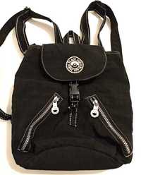 Mochila Black Paw em preto