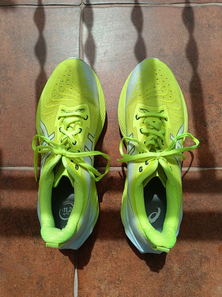 Asics Novablast 4