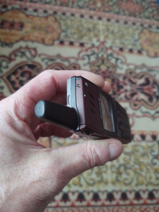 Ericsson r320 баклажан