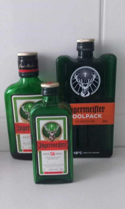 Jagermeister /  butelka plastikowa / piersiówka / 350 ml