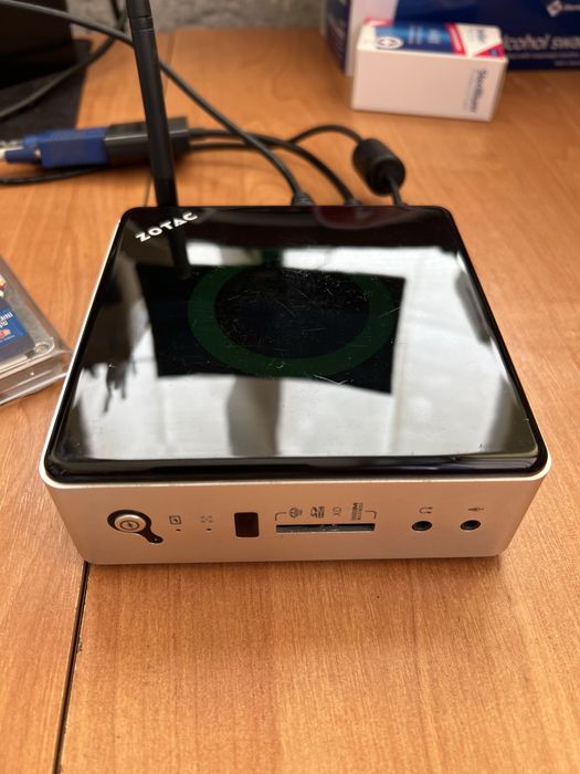 Міні ПК Zotac ZBOXnano-AD10