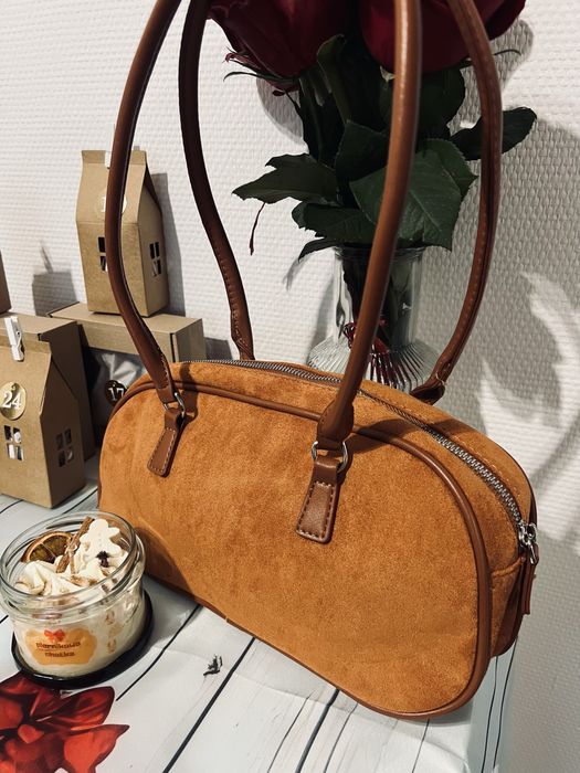 Karmelowa torebka damska zamszowa kuferek elegancka na ramie do ręki