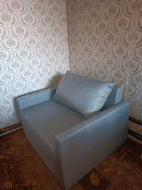 Продам крісло - диван в ідеальному стані Дакар