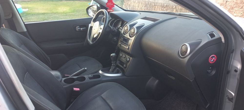 Nissan qashqai  1.5 dci