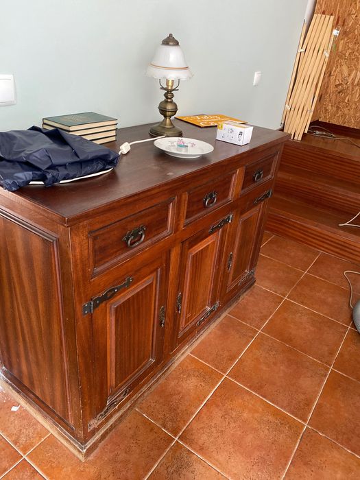 Armário 100% madeira