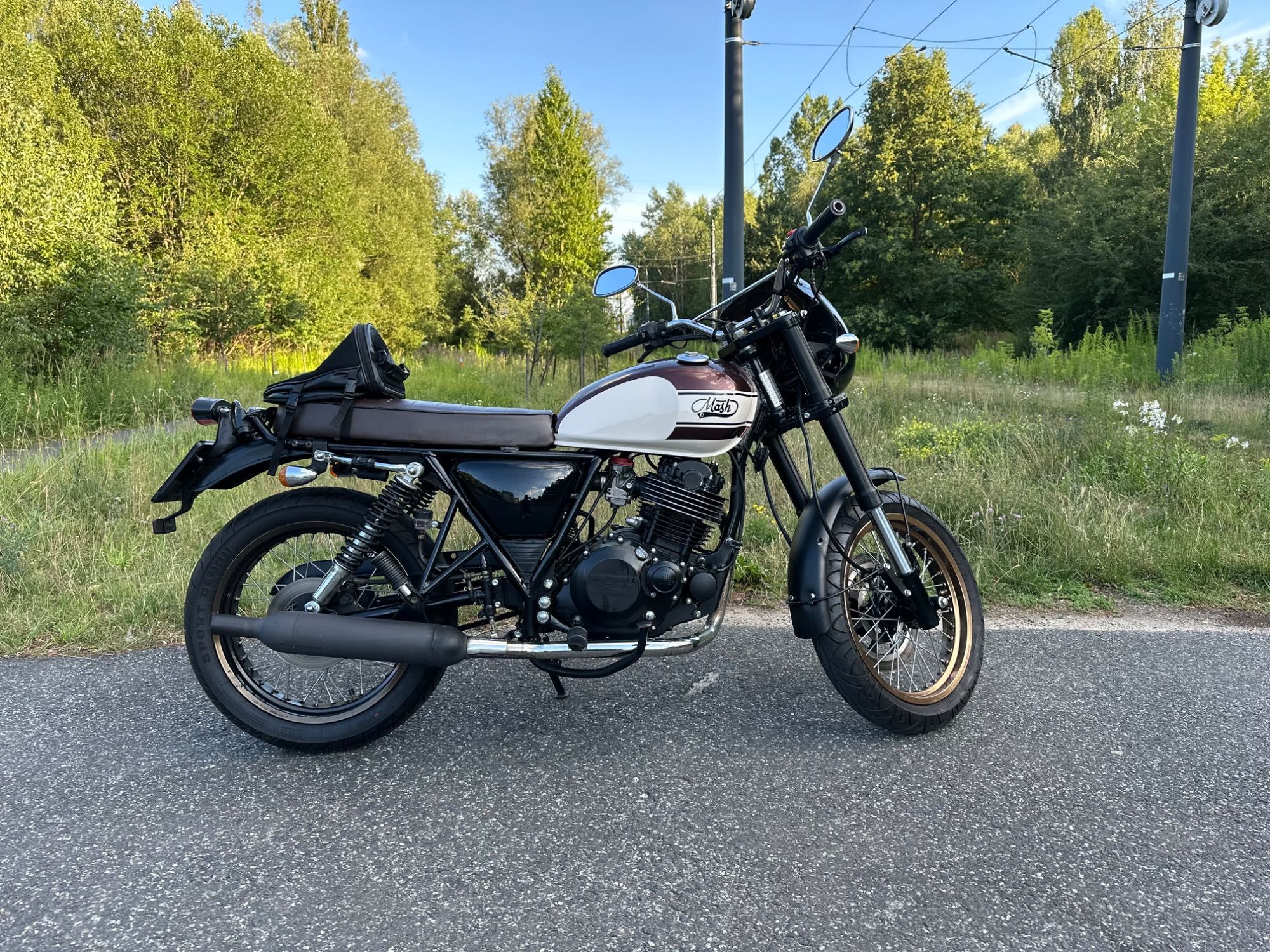 Motocykl MASH 250 (two fifty)
