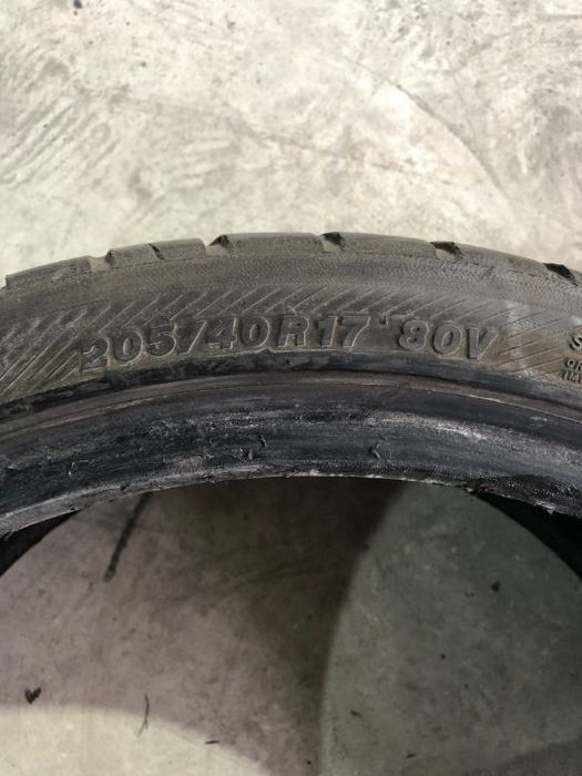 Pneus 205/40/17 para venda