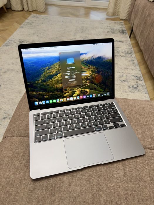 Новий ! MacBook Air 2020 13 i3 / 8GB /256 GB / 99% АКБ / 7 Циклів