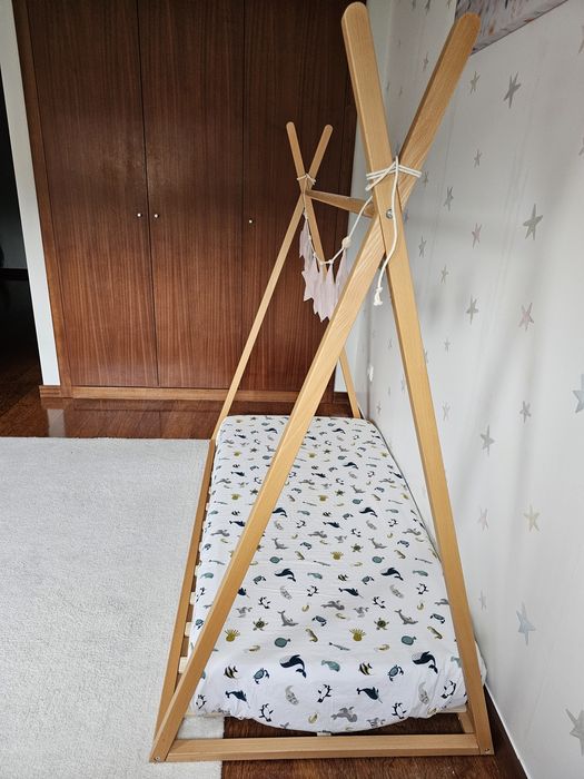 Cama MONTESSORI para criança
