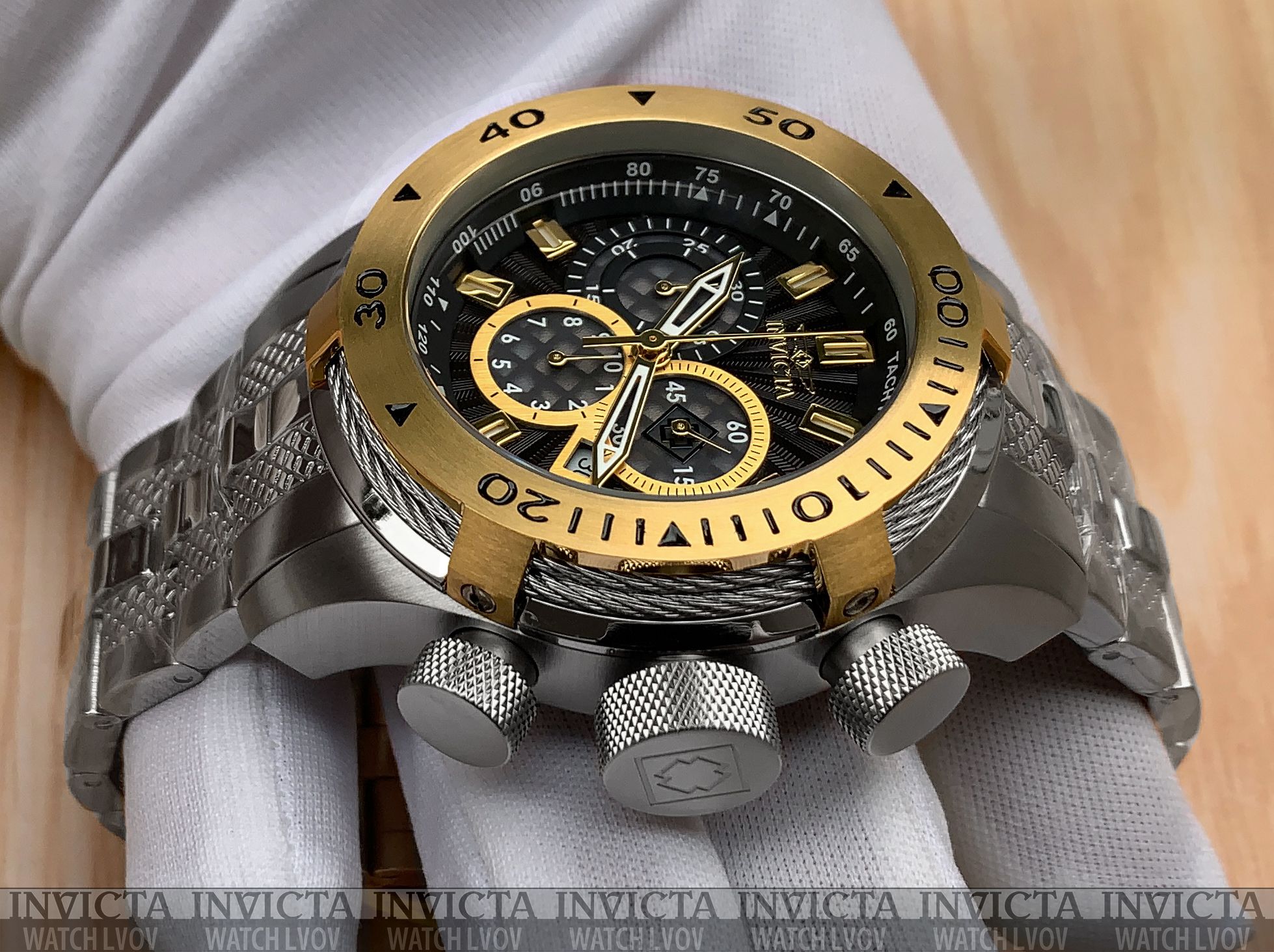 Мужские часы Invicta 29743 Reserve Bolt Swiss Chronograph Two Cable