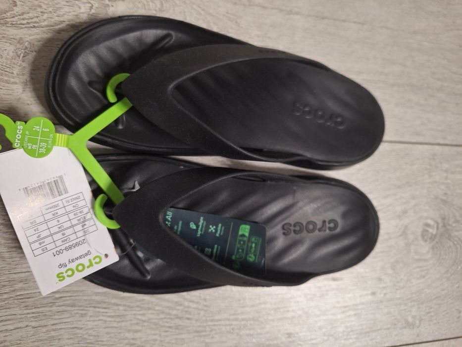 В'єтнамки, шльопки, фліпи Crocs getaway flip w8