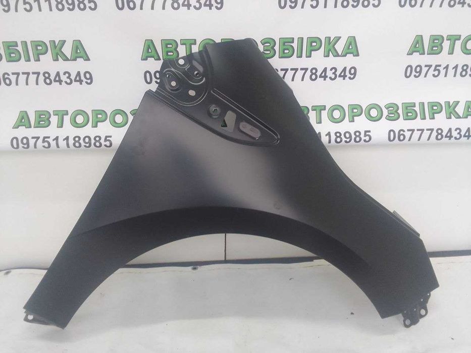 Крило Шевроле Вольт 2011-2015 ліве, праве Chevrolet Volt 1