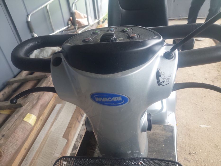 Skuter inwalidzki Invacare Orion trójkołowy