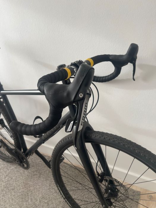 Nordest Albarda II M gravel