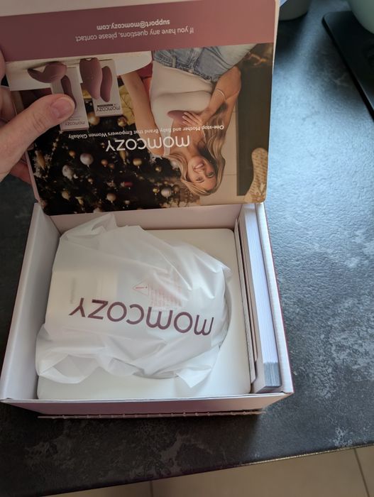 Laktator Momcozy s12 pro NOWY!