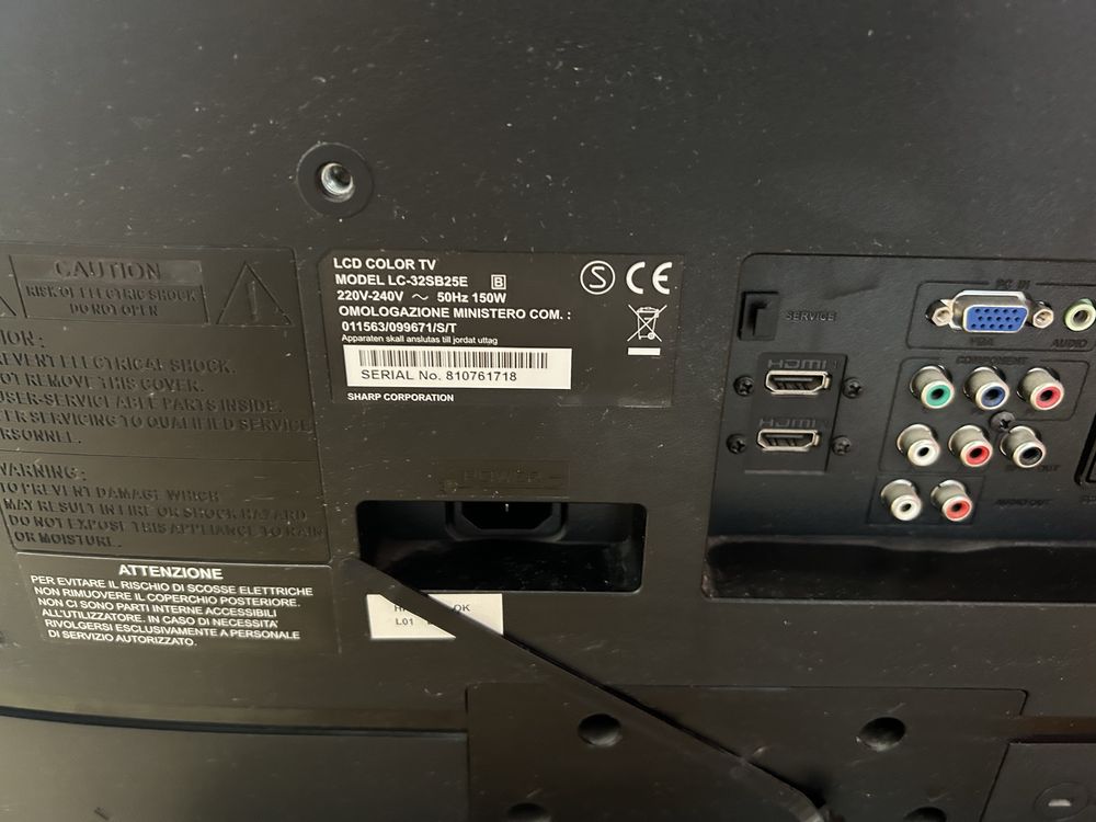 Sprzedam telewizor SHARP 32 cale