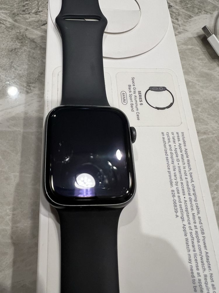 apple watch 5 44mm space gray