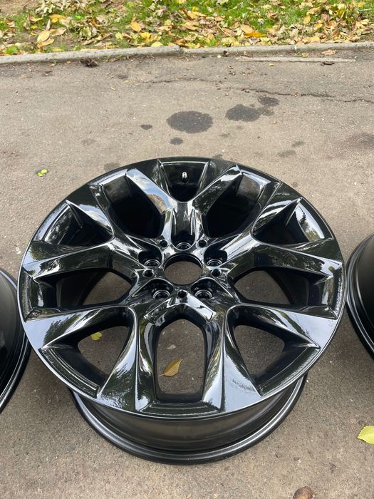 Диски BMW оригінал R19 5/120 9J (одноширокі)