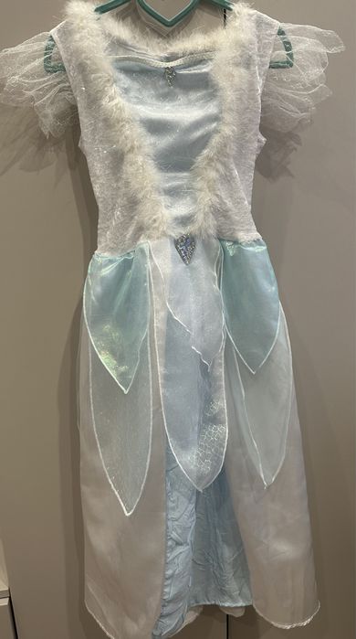 Оренда суконь для дівчаток 6, 7 років