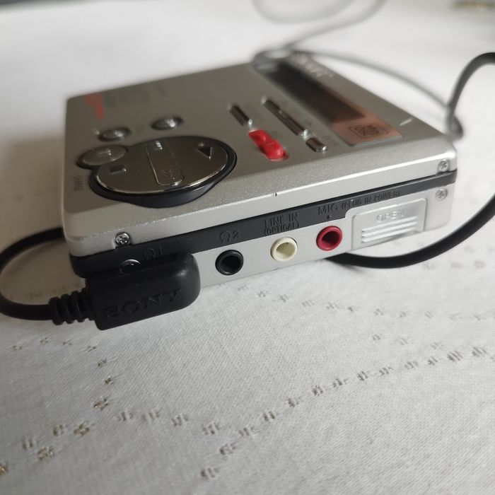 odtwarzacz Walkman MiniDisc Sony MZ-R70