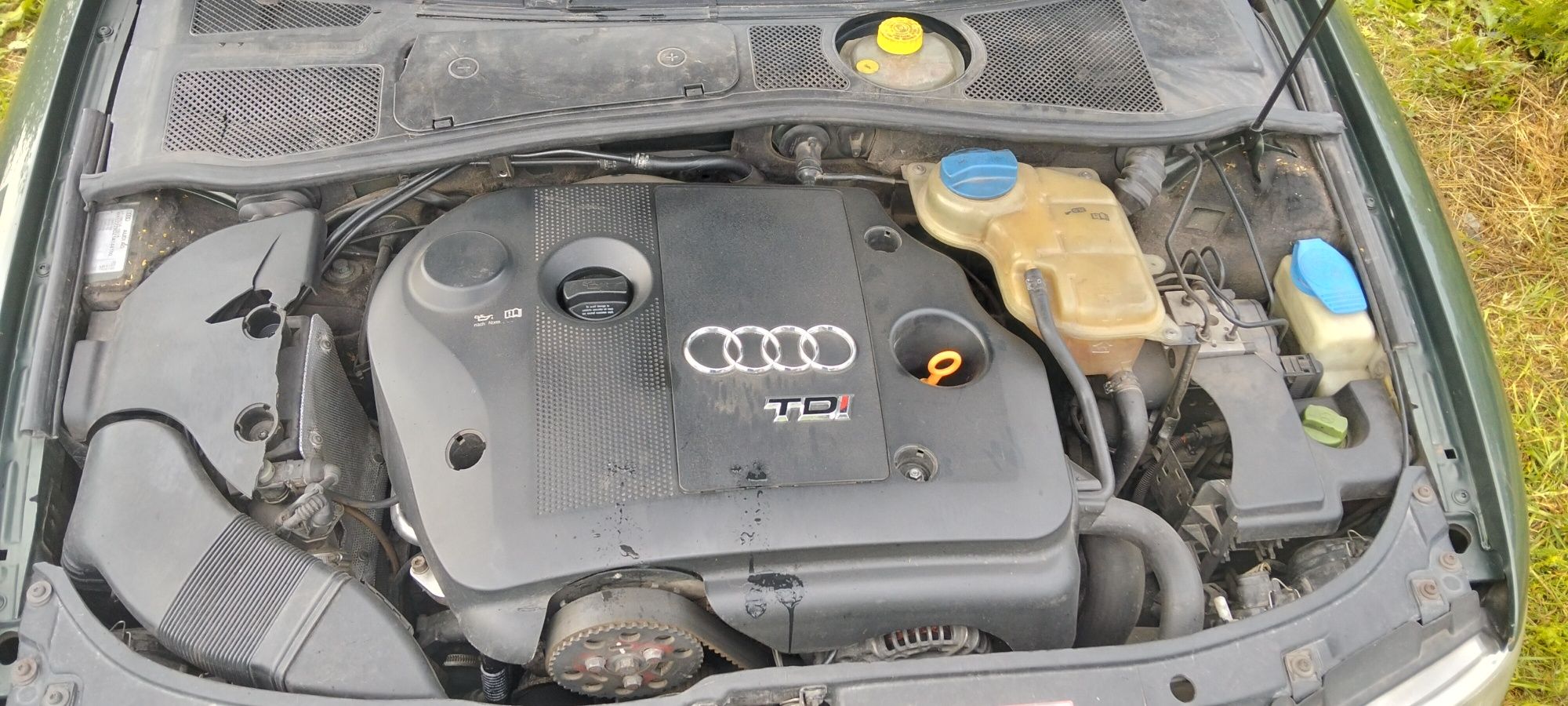AUDI A4 avant гарний стан