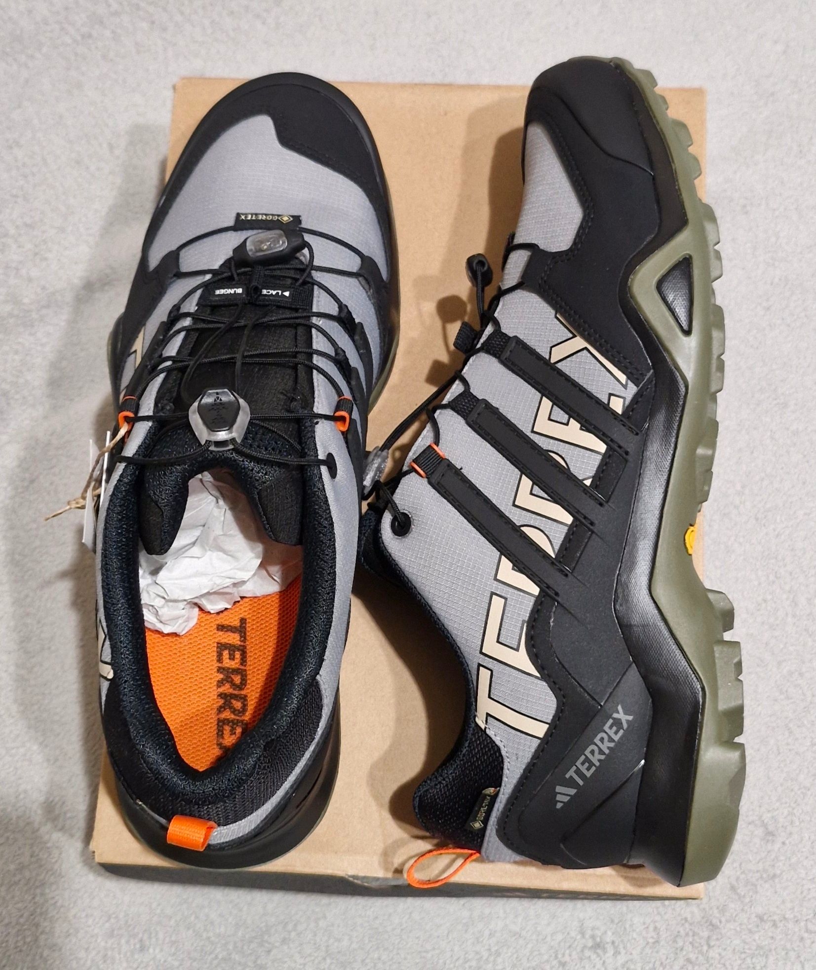 Трекінгові кросівки аdidas Terrex Swift R2 GORE-TEX IH2600