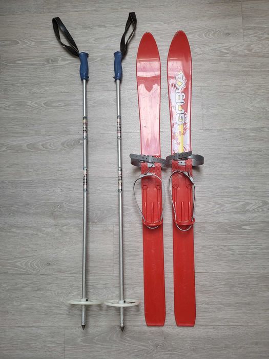 Narty plastikowe 90 cm + kijki