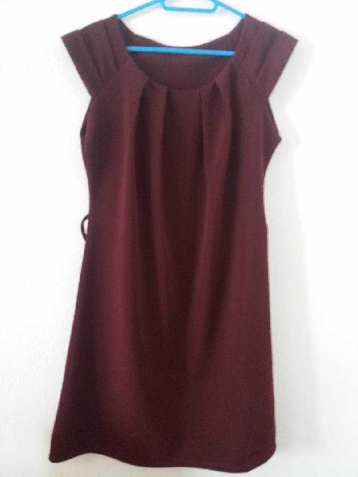 Vestidos de Festa, impecáveis desde 5 euros