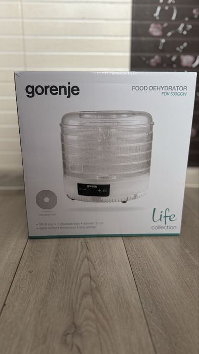 Сушарка для овочів і фруктів GORENJE FDK500GCW