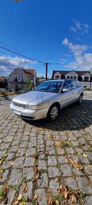 Audi A4 A4 B5 1.8t LPG 25zl/100km doinwestowane OPIS! klima, el. szyby, LIFT
