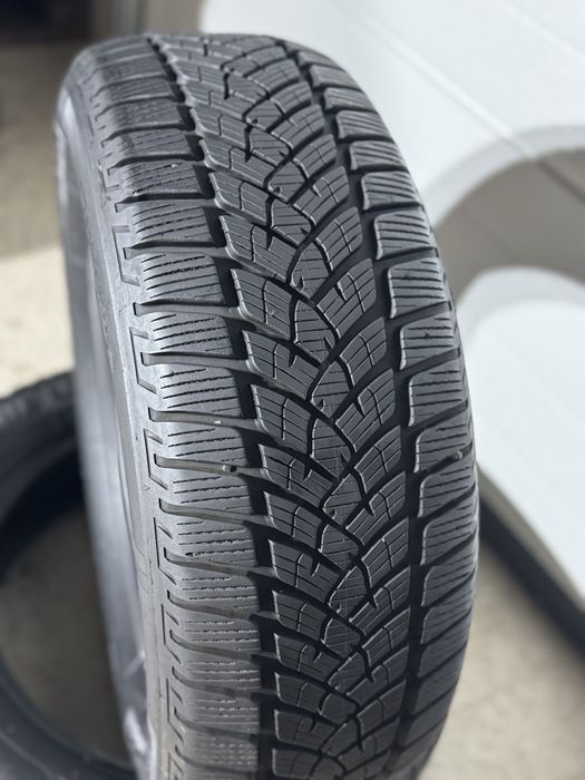 Зимові шини  Fulda Kristall Control SUV 215/60 R17 96H