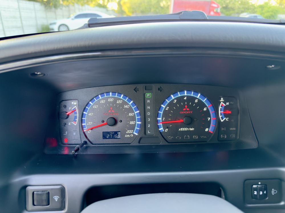 Mitsubishi Pajero Sport