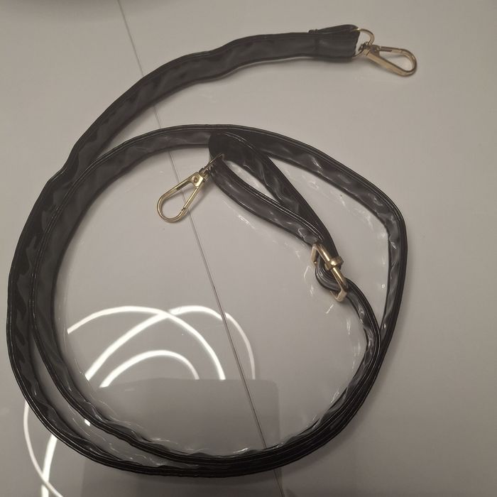 Pasek lakierowany czarny do torebki