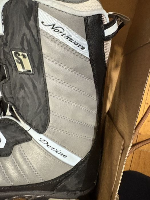 Buty snowboard Nortwave devine 240 cm