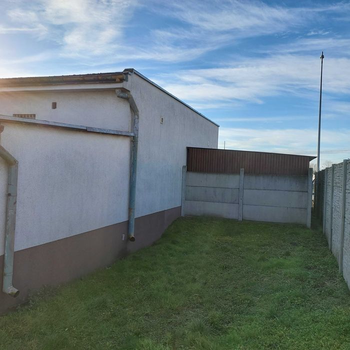 Nieruchomość usługowo - handlowa na sprzedaż lub wynajem