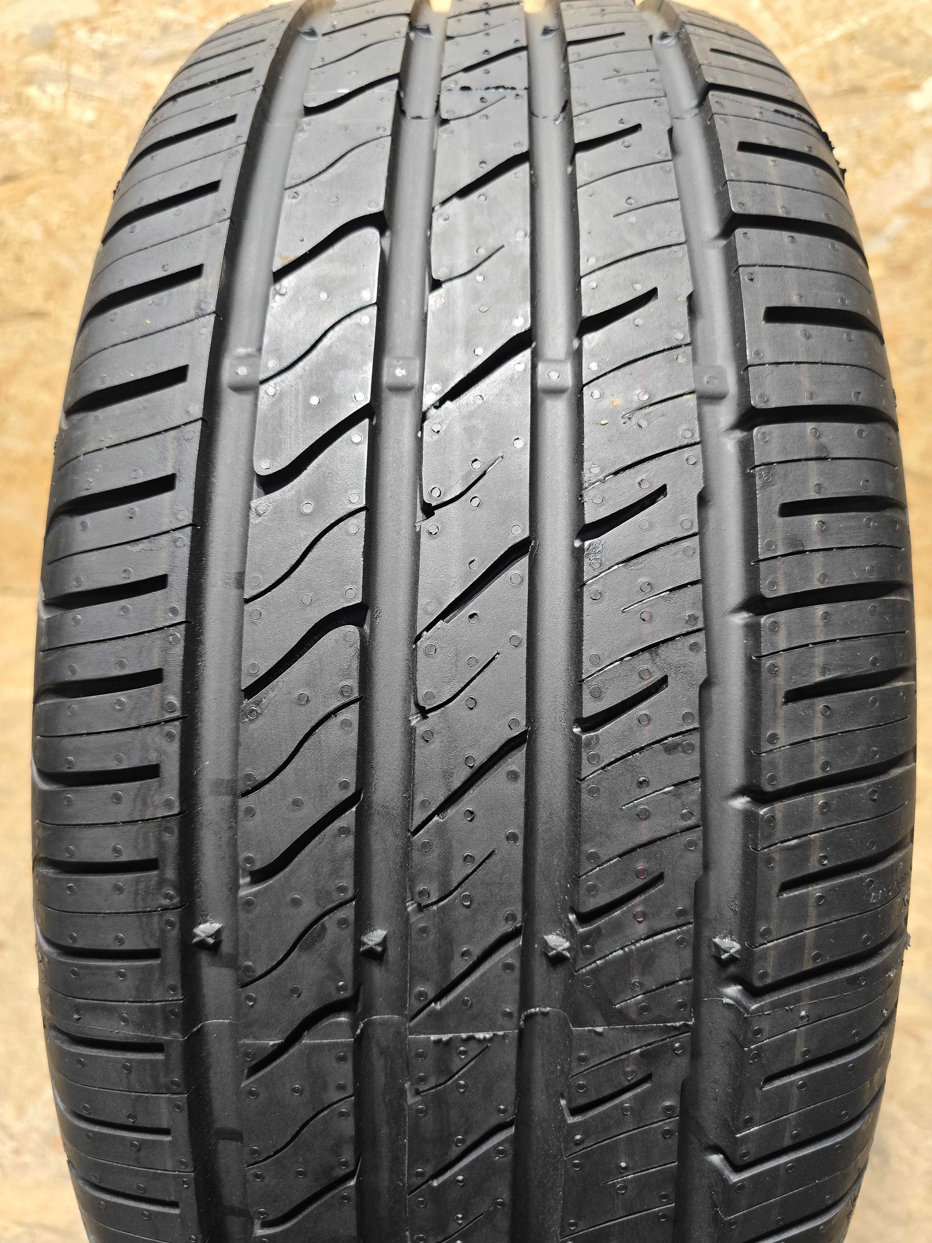 Opona pojedyńcza 235/55/18 100V FeuVert Efficiency Summer 3