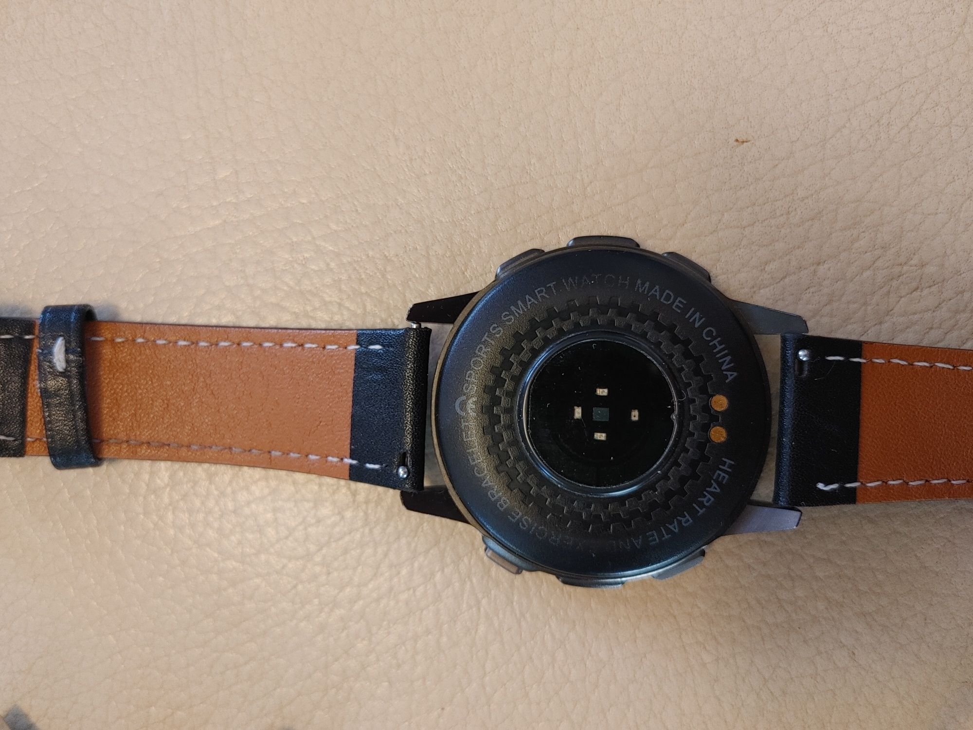 Fajny smartwatch wodoszczelny  amoled skórzany pasek