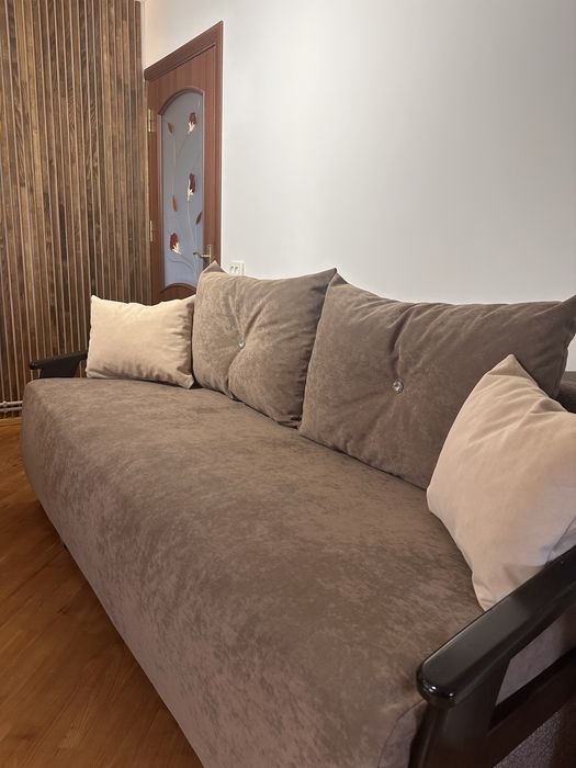 Здається котедж та сімейні апартаменти в Мигово