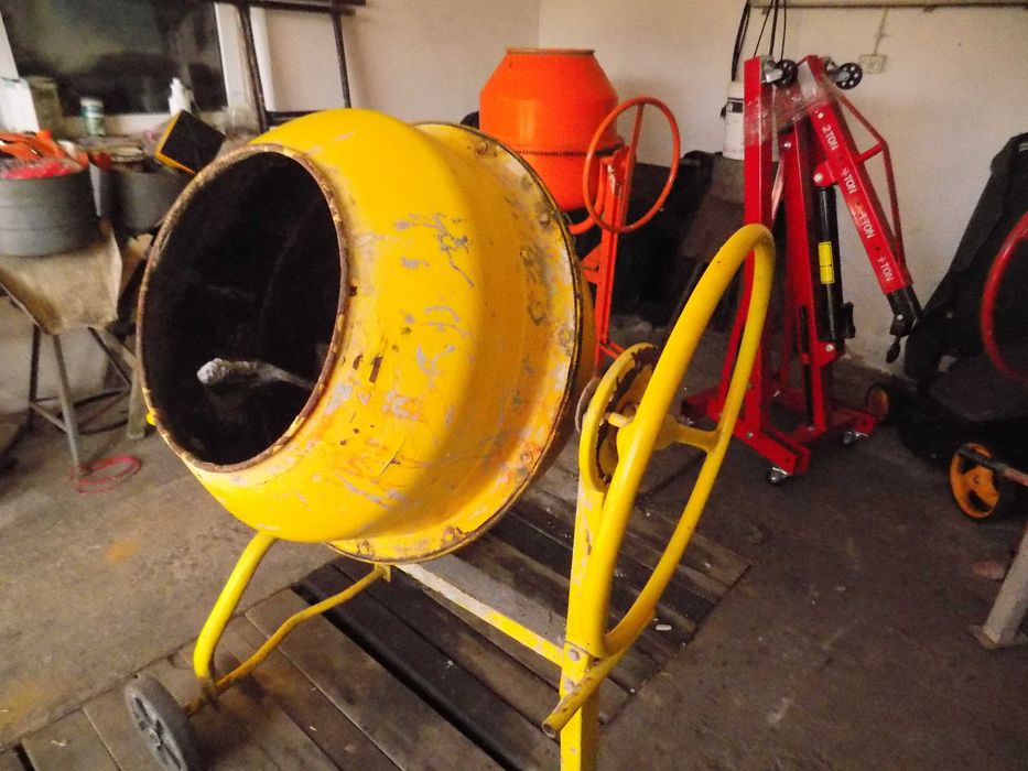 betoniarka zasilanie 230V