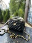 Сумка CHANEL Case Black Caviar with Gold Hardware
