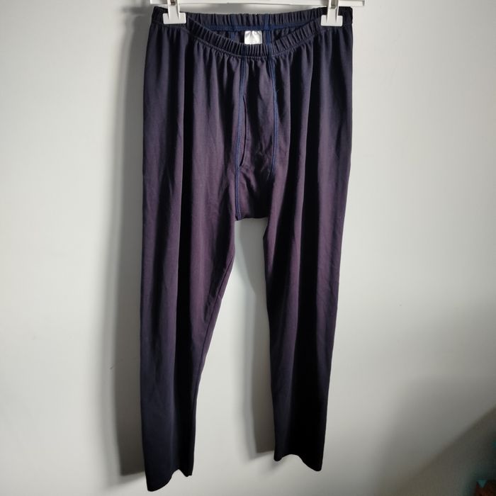 Czarne sportowe legginsy