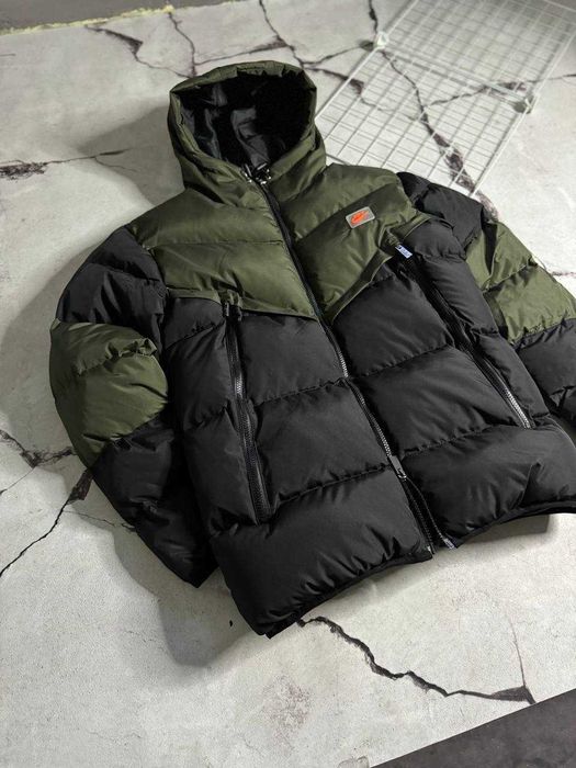 Куртка зимова Nike Storm Fit