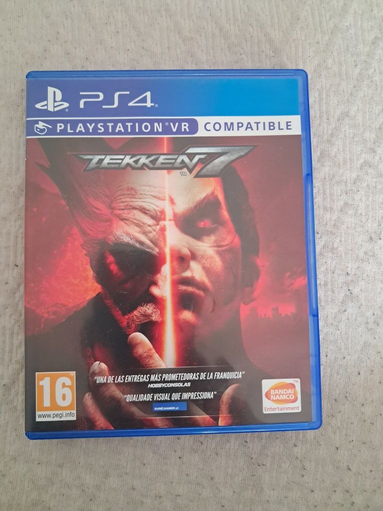 Jogos ps4 em muito bom estado