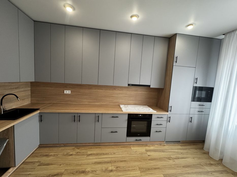 Продається квартира