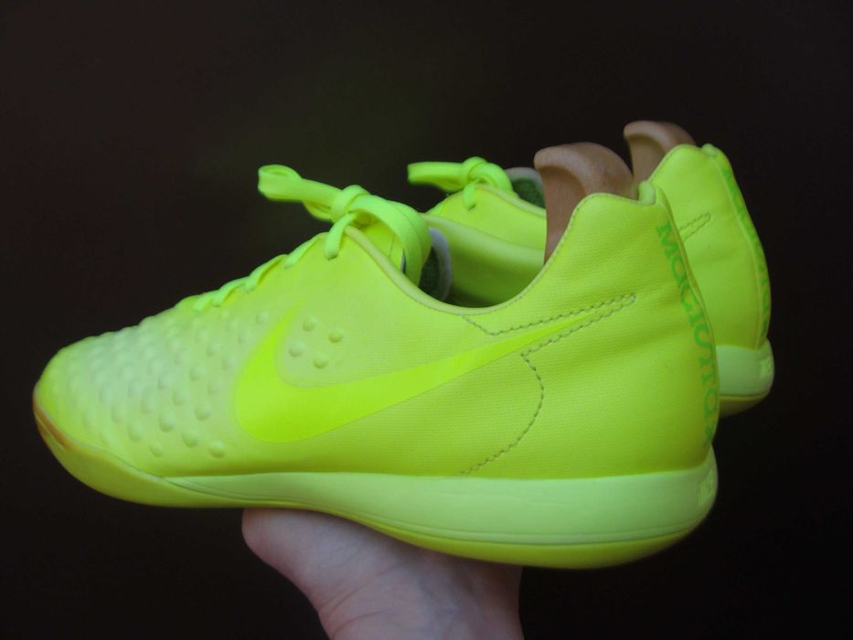 44/28 см Nike Jr Magista кроссовки кожаные оригинал